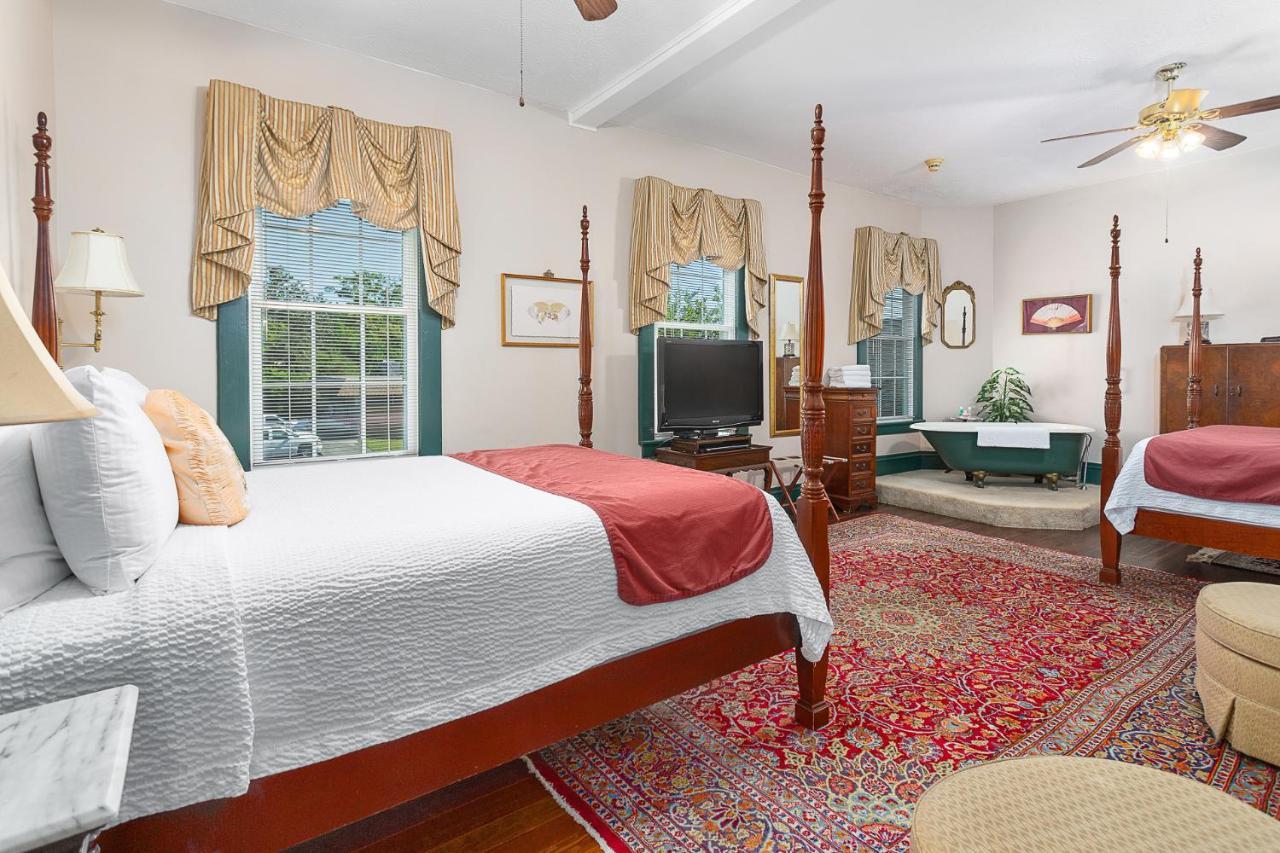 Spencer House Inn Saint Marys Exteriör bild